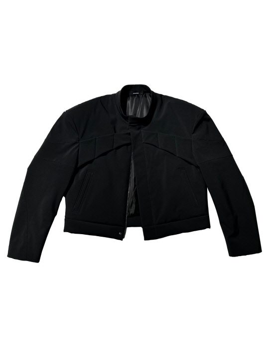 논노드의 라이더 재킷. 신세계백화점 제공